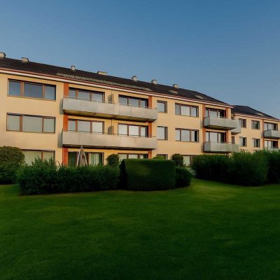 Moderne 3-Zimmer-Wohnung in Halstenbek mit Balkon und Einbauküche