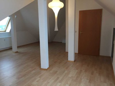 **STILVOLLE KAPITALANLAGE**COOLE MAISONETTE MIT EINBAUKÜCHE, TAGESLICHTBAD, WANNE & DUSCHE*WE 09*