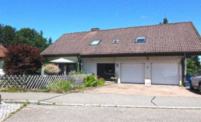 Praktische 1-Zimmer-Dachgeschosswohnung mit Balkon – funktional und ruhig gelegen