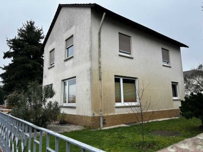Preiswertes 3-Zimmer-Einfamilienhaus in Lampertheim