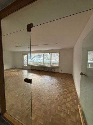 Grosse EG Wohnung zentral in Stühlingen.