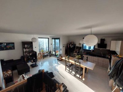 Until April 30th: 5 room Maisonette in Tempelhof (Sublet)