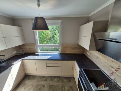 Topsaniert wie Erstbezug- Loggia- Teifgaragenstellplatz