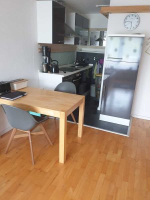 Stilvolle, modernisierte 1-Zimmer-Wohnung mit Einbauküche in Weilheim an der Teck
