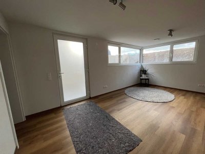 2-Zimmer Einliegerwohnung Souterrain