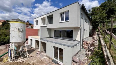 Neubau-Doppelhaushälfte kurz vor Fertigstellung – jetzt einziehen & Wohntraum sichern! - in Mahlberg