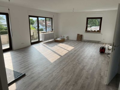 Schöne, helle 3-4 Zimmer-Wohnung 126 qm komplett saniert in Schutterwald!
