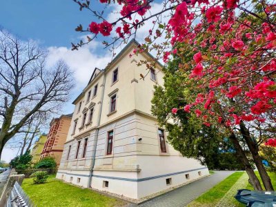 2-Zimmer-Wohnung mit Balkon im denkmalgeschützten Altbau in DD-Laubegast