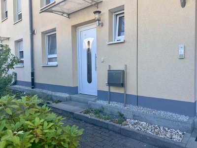 Familienfreundliches Reihenhaus mit großem Garten – Ideal für Eltern der Europäischen Schule Rhein