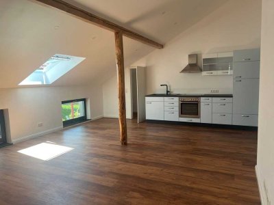 Moderne 2 Zimmer Neubauwohnung im Dachgeschoss