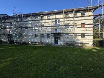 Geräumige 3-Zi.-Erdgeschosswohnung mit Balkon!