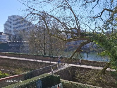 Im Herzen von Ulm - an der Stadtmauer -  großzügig geschnittene  2 Zimmer Wohnung