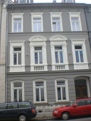 Wunderschöne lichtdurchflutete Altbauwohnung