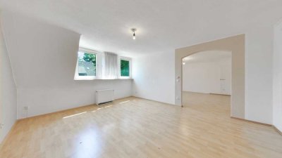 Lichtdurchflutete 4-Zimmer-Wohnung in begehrter Lage.