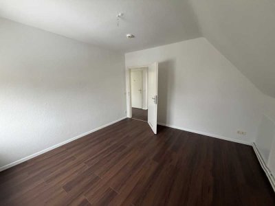 Licht, Ruhe, Zuhause – Charmante Dachgeschosswohnung mit Wohlfühlfaktor in Salzgitter-Bad