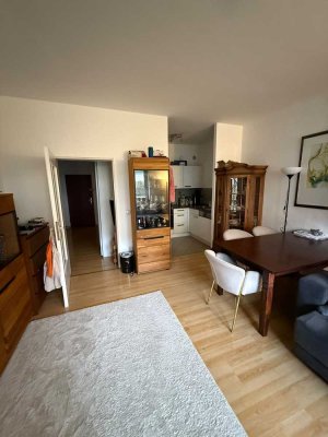 Nachmieter gesucht für eine schöne, zentrale 2 ZW in ruhiger Lage. Achtung Beschreibung!!