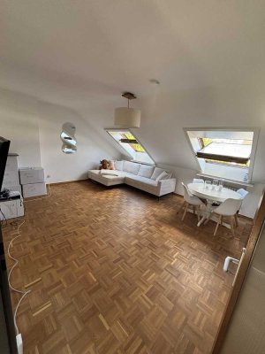 Alltagstaugliche 2-Zimmer-Wohnung in Düsseldorf-Oberkassel