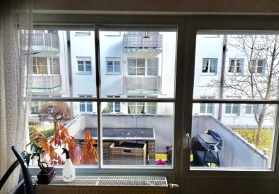 Erding-Zentrum: helle + ruhige 2-Zi.-Whg. mit Balkon, EBK, Kellerabt. und TG ab 1.9.2025
