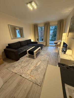 Von Privat ! Schicke Single-Wohnung in Düsseldorfer Altstadt in Rheinnähe !
