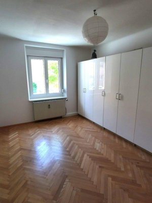 Sanierte 2-Zimmer-Wohnung in ruhiger Lage Nähe Kapellenstraße!
