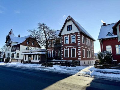 Großzügige 2-Zi.-Dachgeschosswohnung mit Terrasse, Keller und Stellplatz in Meine