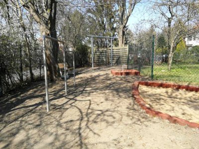 Blick ins Grüne: 2-Zimmer EG-Wohnung, frei, Terrasse, provisionsfrei