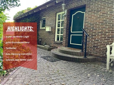 TOP ! Wohnen am Waldrand, mitten in Jaderberg – Einfamilienhaus mit Charme !