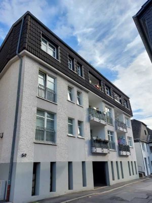 Helle Wohnung, Zentrale Lage - WBS für 2 Personen erforderlich