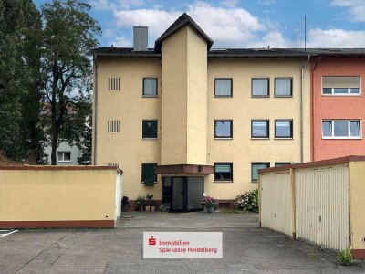 Großzügige 4-Zimmer-Dachgeschosswohnung mit Dachterrasse, Garage und ruhiger Lage in Oftersheim