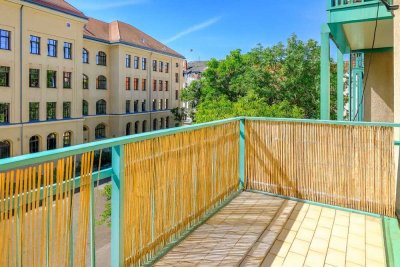 ++ Traumhafter Altbau - Top gepflegt mit hellen Räumen und Südbalkon ++