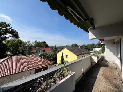 Große 3-Zimmer-Wohnung mit Südbalkon - 10 Gehminuten zum Zentrum