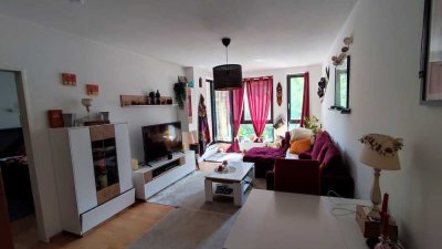 Gemütliche, gepflegte 2-Zimmer-Wohnung mit Balkon und Einbauküche in Bremen