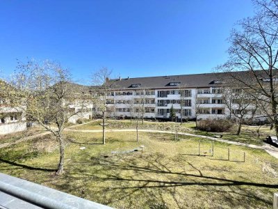 Gut geschnittene 2-Raum-Wohnung mit Balkon im Bitterfelder Dichterviertel