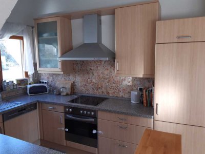 Teilmöblierte 4-Zimmer-Wohnung in Eningen unter Achalm