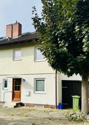 Geräumiges Reihenendhaus mit 5 Zimmern in Brühl