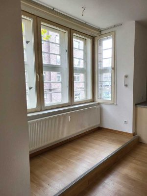 Kleine Senioren-Wohnung in einem denkmalgeschütztem Haus