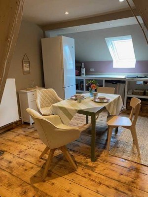 Besondere möblierte 3-Zimmer-Wohnung in historischem Haus in Brake (Unterweser)