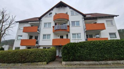 Großzügige 2-Zimmer-Dachgeschoss-Wohnung mit Balkon