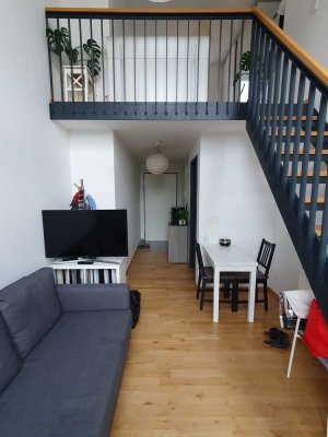Teilmöblierte Studenten Maisonette-Wohnung mit Dachterrasse und EBK in Regensburg