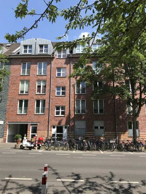 Helle 4-Zimmer-Maisonette-Wohnung in Düsseldorf-Bilk