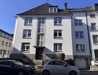 Helle 2-Zimmer-Wohnung inkl. Einbauküche in super Lage von Essen Holsterhausen