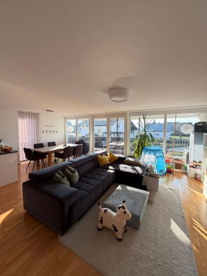 4-Zimmer Wohnung mit Balkon