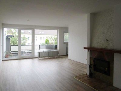 Lichtdurchflutete, zentrale 3-Zimmer Wohnung in Düren, ideal für ein Paar