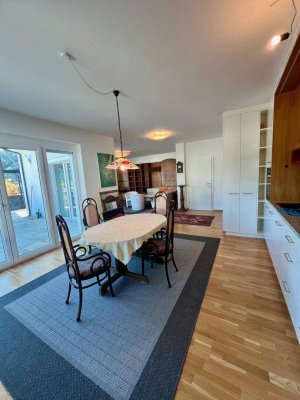 Traumhafte Dachgeschoßwohnung in St. Veit: 121m² mit Terrasse und Lift!