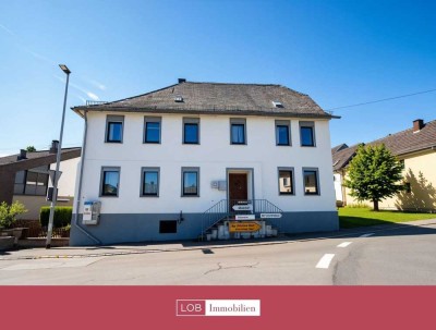 2-Familienhaus mit großem Grundstück und KFZ-Arbeitsplatz