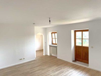 Neu renovierte 3,5-Zimmer-Wohnung im Ortsteil Großhartpenning