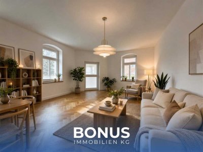 128 m² Altbau-Erstbezug mit 2,90 m Deckenhöhe, großer Wohnküche, 2 Gärten & Terrasse