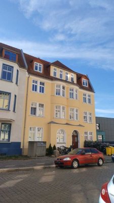 Nette 2-Raum-DG-Wohnung Nähe Uniklinik