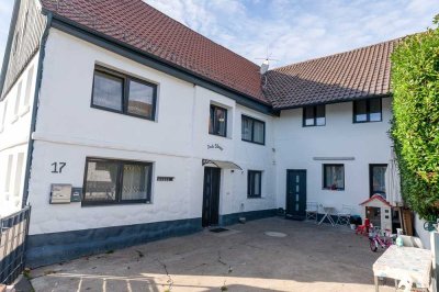 Zweifamilienhaus mit Renditepotenzial in Gundelsheim