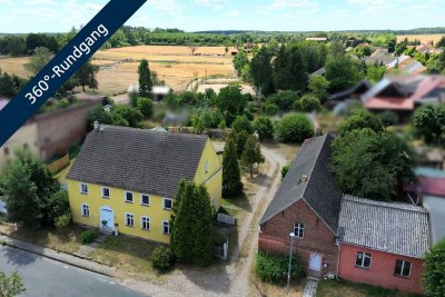 Großes Haus, großes Grundstück, großes Potenzial - Zweifamilienhaus mit Nebengebäude